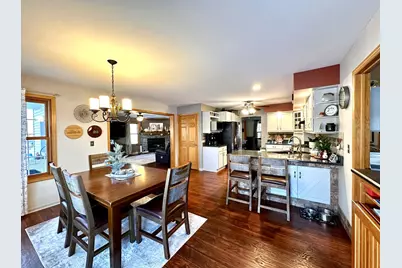 10306  83rd Pl, Pleasant Prairie, WI 53158 - Photo 4