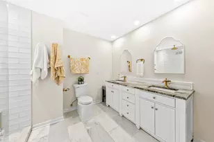 17740 Lisa Ln, Brookfield, WI 53045 - Photo 30