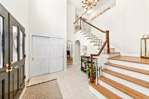 17740 Lisa Ln, Brookfield, WI 53045 - Photo 4