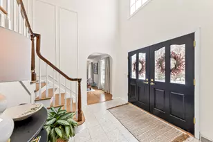 17740 Lisa Ln, Brookfield, WI 53045 - Photo 2