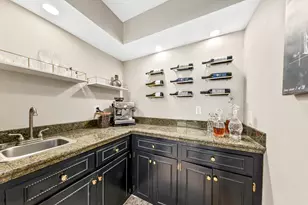 17740 Lisa Ln, Brookfield, WI 53045 - Photo 14