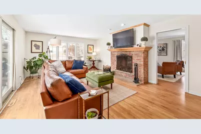 17740  Lisa Ln, Brookfield, WI 53045 - Photo 10