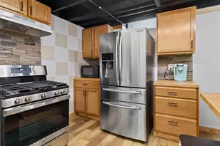 4357 N 83rd St, Milwaukee, WI 53222 - Photo 10