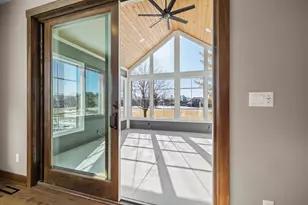 303 Fairway Meadows Ln, Sheboygan Falls, WI 53085 - Photo 6