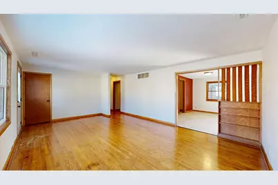 301 E Park St, Westby, WI 54667 - Photo 4