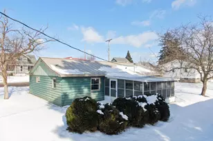 301 E Park St, Westby, WI 54667 - Photo 2