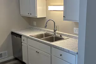 6041 W Port Ave, Milwaukee, WI 53223 - Photo 6