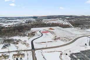 179 Hidden Valley Circle, Fond du Lac, WI 54937 - Photo 1