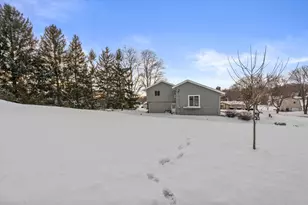 W277S8860 Lakeside Dr, Vernon, WI 53149 - Photo 12