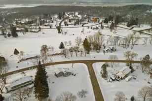 W277S8860 Lakeside Dr, Vernon, WI 53149 - Photo 8