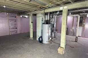 8602 W Beloit Rd, Milwaukee, WI 53227 - Photo 20