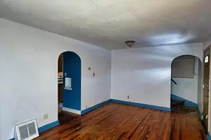 8602 W Beloit Rd, Milwaukee, WI 53227 - Photo 16