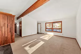 770 Odsila Way, Fontana, WI 53125 - Photo 10