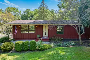 770 Odsila Way, Fontana, WI 53125 - Photo 4