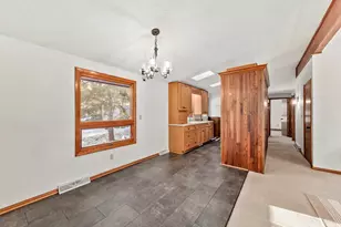 770 Odsila Way, Fontana, WI 53125 - Photo 18