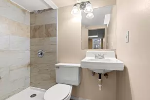 7140 N 48th St, Milwaukee, WI 53223 - Photo 24