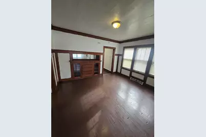 1722 S Layton Blvd, Milwaukee, WI 53215 - Photo 10