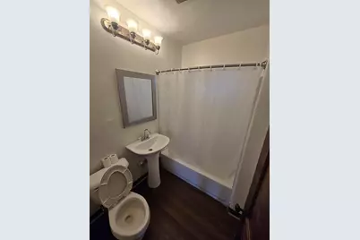 1722 S Layton Blvd, Milwaukee, WI 53215 - Photo 12