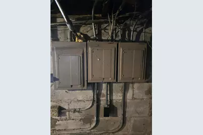 1722 S Layton Blvd, Milwaukee, WI 53215 - Photo 30