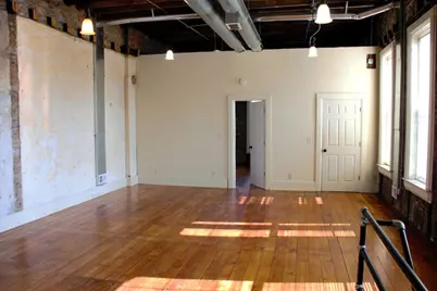 1028  State St, Racine, WI 53404 - Photo 6