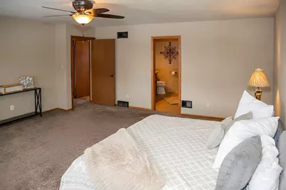 26310  Dukleth Rd, Racine, WI 53185 - Photo 16