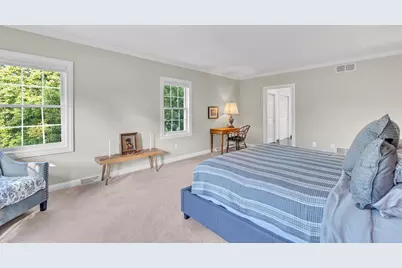 8328 W Wisconsin Ave, Wauwatosa, WI 53213 - Photo 16