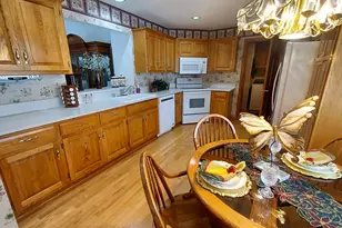 18535 Stonehedge Dr, Brookfield, WI 53045 - Photo 6