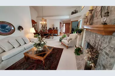 18535  Stonehedge Dr #A, Brookfield, WI 53045 - Photo 10