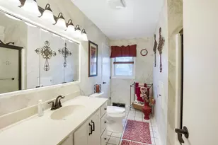 1807 Swartz Dr, Waukesha, WI 53188 - Photo 16