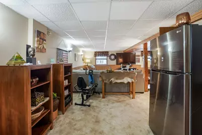 1807  Swartz Dr, Waukesha, WI 53188 - Photo 22