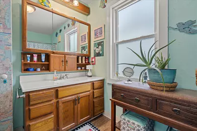 820 N 8th St, Manitowoc, WI 54220 - Photo 10