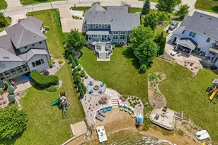 10473 S George Dr, Oak Creek, WI 53154 - Photo 40