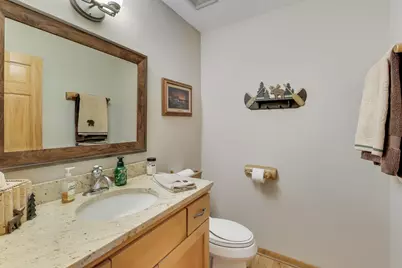 10473 S George Dr, Oak Creek, WI 53154 - Photo 14