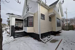 2538 N Hubbard St, Milwaukee, WI 53212 - Photo 2
