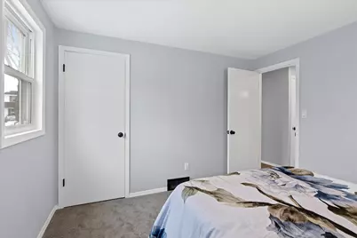 2031  Terry Ln, De Pere, WI 54115 - Photo 10
