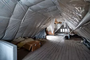 2438 N Pierce St, Milwaukee, WI 53212 - Photo 28