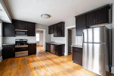 2438 N Pierce St, Milwaukee, WI 53212 - Photo 6