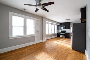 2438 N Pierce St, Milwaukee, WI 53212 - Photo 4