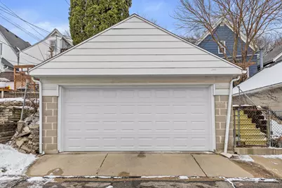 2917 S Wentworth Ave, Milwaukee, WI 53207 - Photo 26