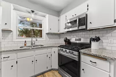 2917 S Wentworth Ave, Milwaukee, WI 53207 - Photo 8