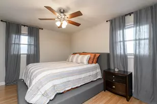 12211 W Florist Ave, Milwaukee, WI 53225 - Photo 20