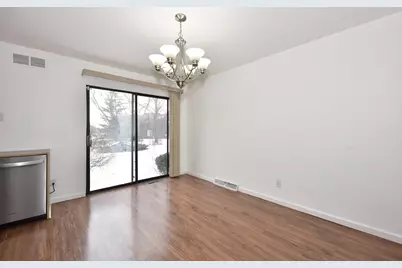 9294 N 70th St #3, Milwaukee, WI 53223 - Photo 10