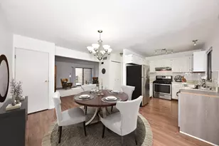 9294 N 70th St, Milwaukee, WI 53223 - Photo 8