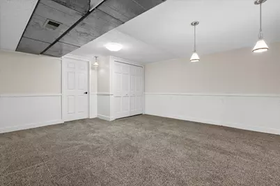 4517 N Ardmore Ave, Shorewood, WI 53211 - Photo 36