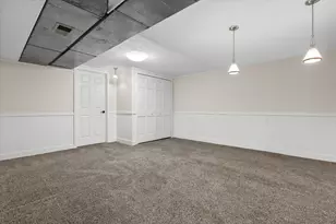 4517 N Ardmore Ave, Shorewood, WI 53211 - Photo 36