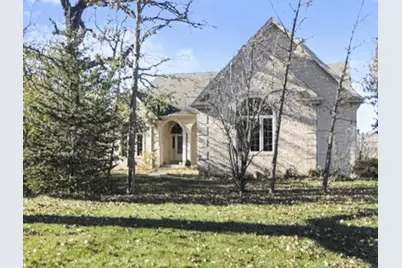 8244  Anna Ave, Racine, WI 53185 - Photo 4