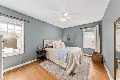 2210 N 107th St, Wauwatosa, WI 53226 - Photo 16