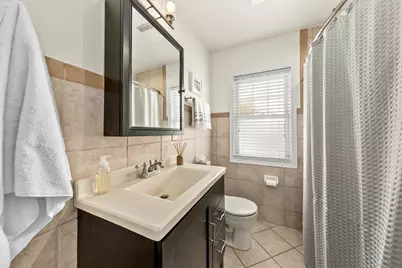 2210 N 107th St, Wauwatosa, WI 53226 - Photo 18