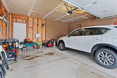 700  Bittersweet Ln, Watertown, WI 53094 - Photo 30