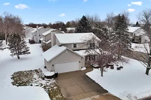 700 Bittersweet Ln, Watertown, WI 53094 - Photo 34